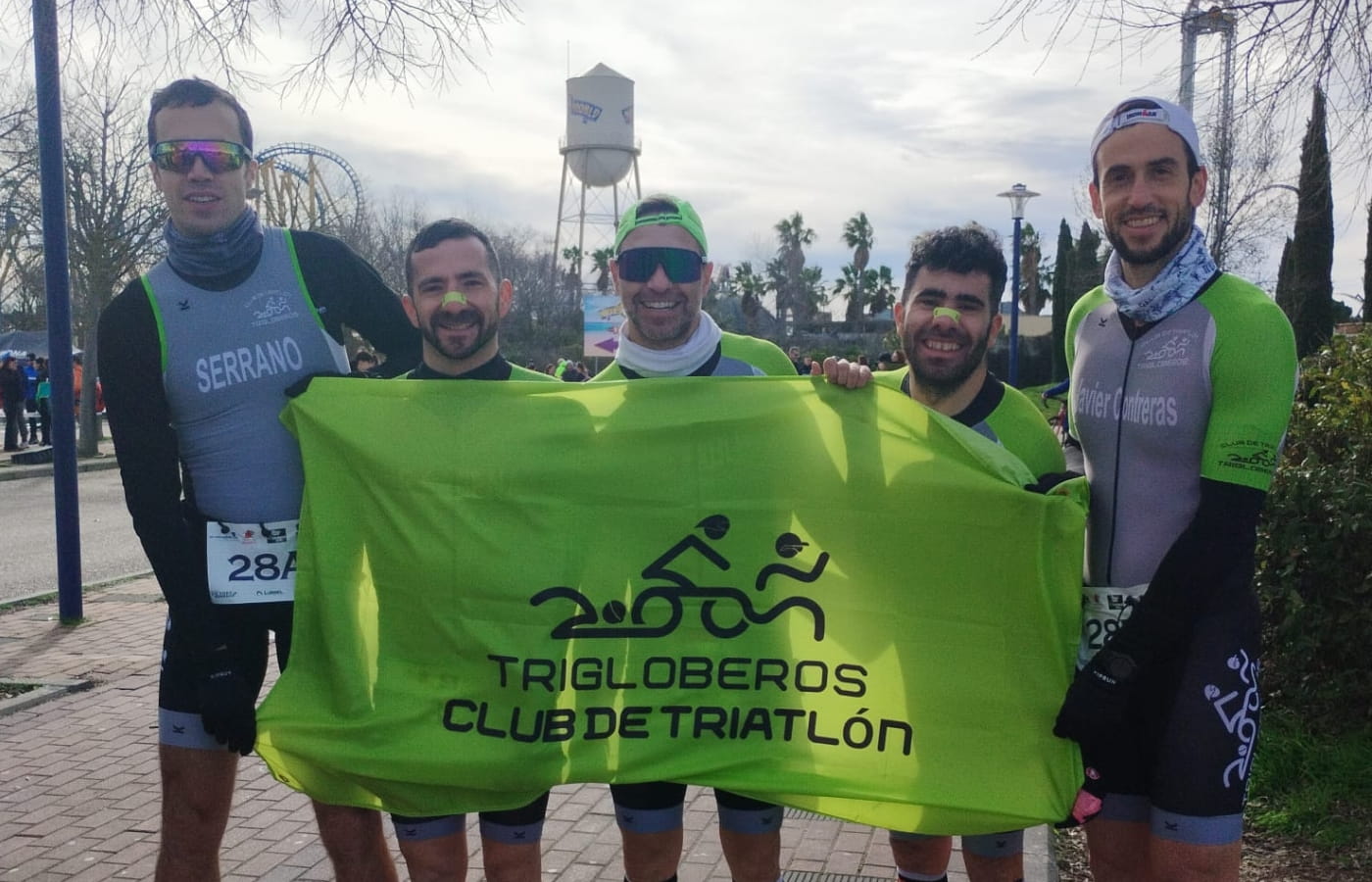 Club Trigloberos en el Campeonato de Madrid CRE de duatlón por equipos en Parque Warner